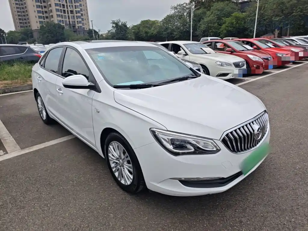 Buick Excelle — миниатюра 4
