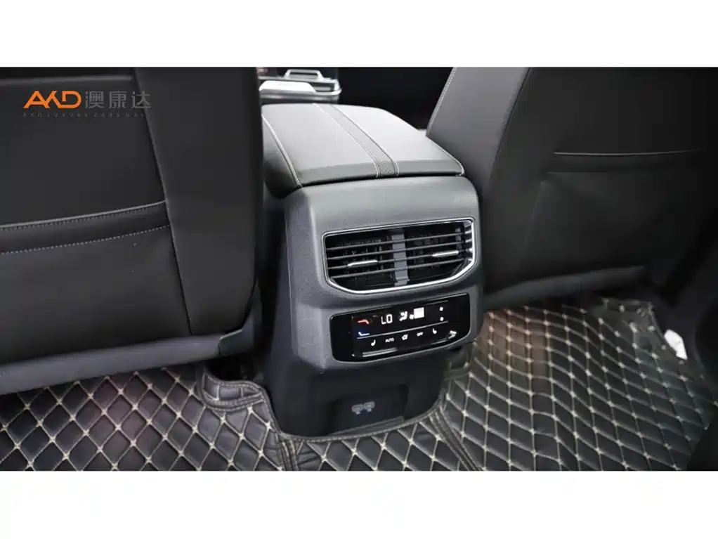 Volkswagen Talagon — миниатюра 10