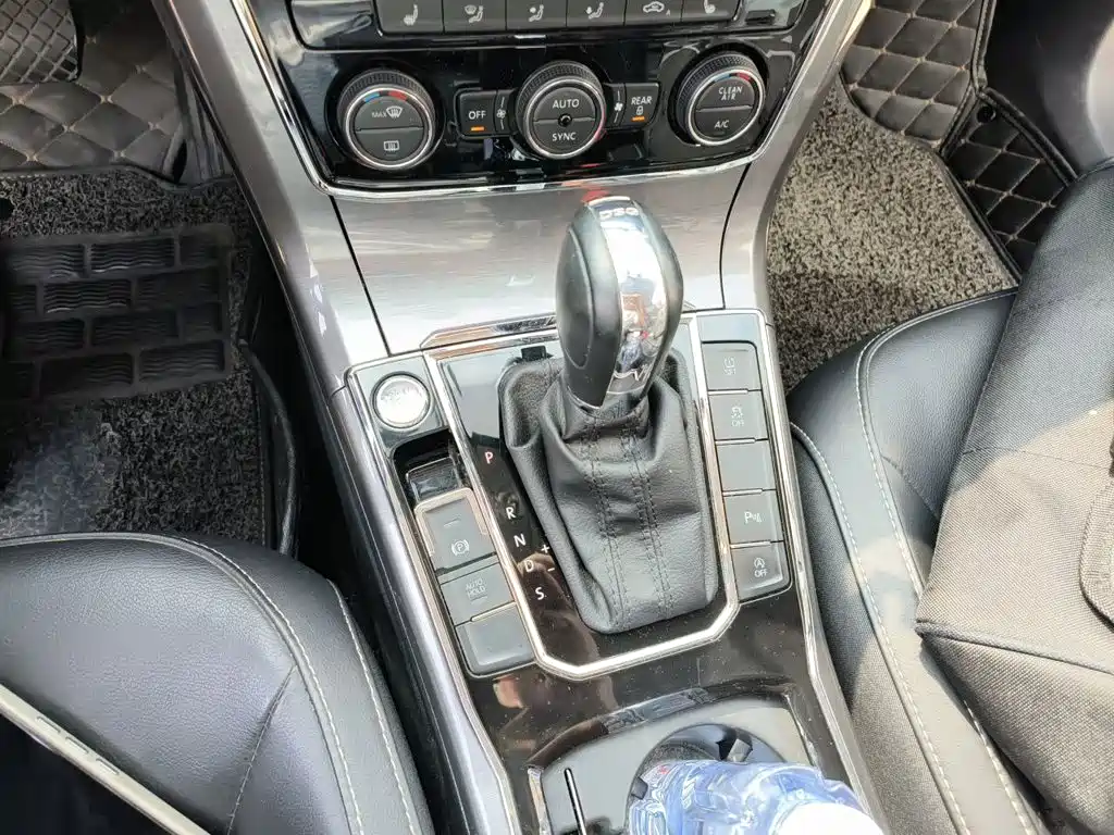 Volkswagen Passat — миниатюра 10