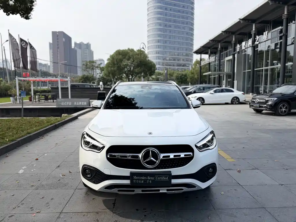 Mercedes-Benz GLA — миниатюра 2