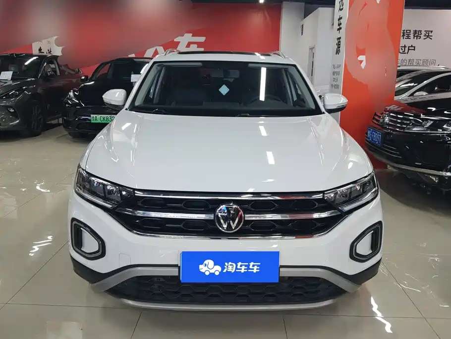 Volkswagen T-Roc — миниатюра 2