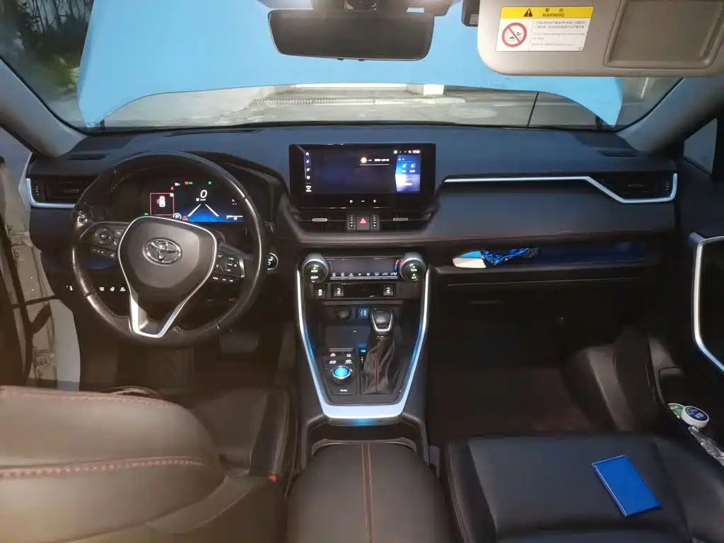 Toyota Wildlander New Energy — миниатюра 5