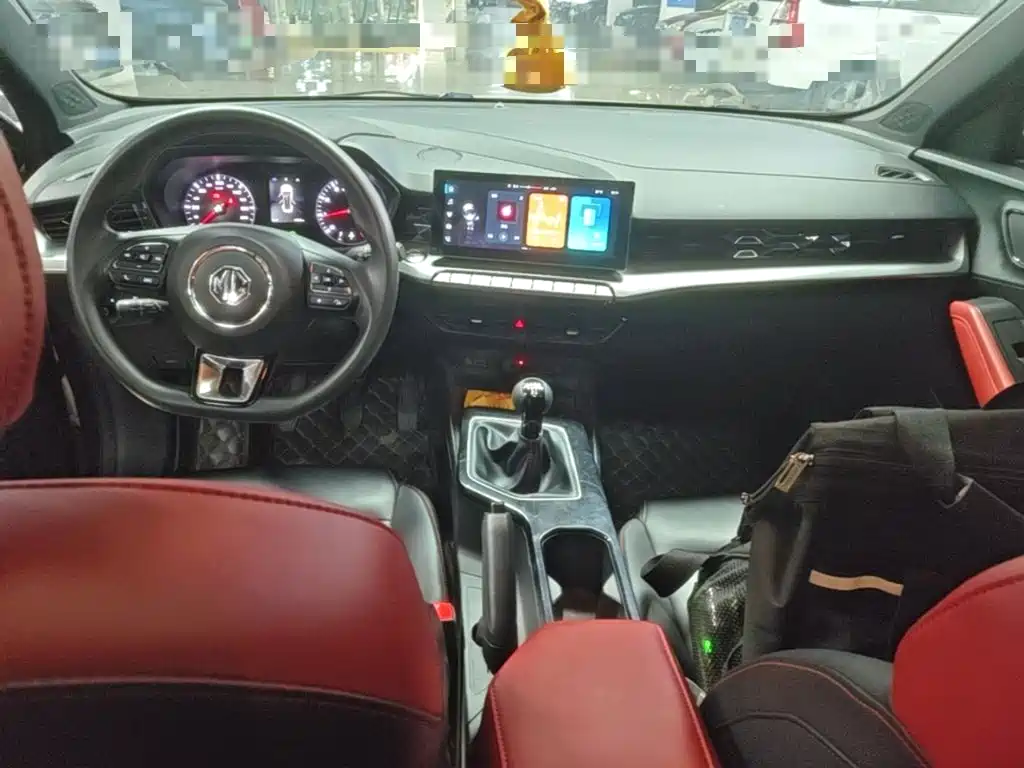 MG MG5 — миниатюра 10