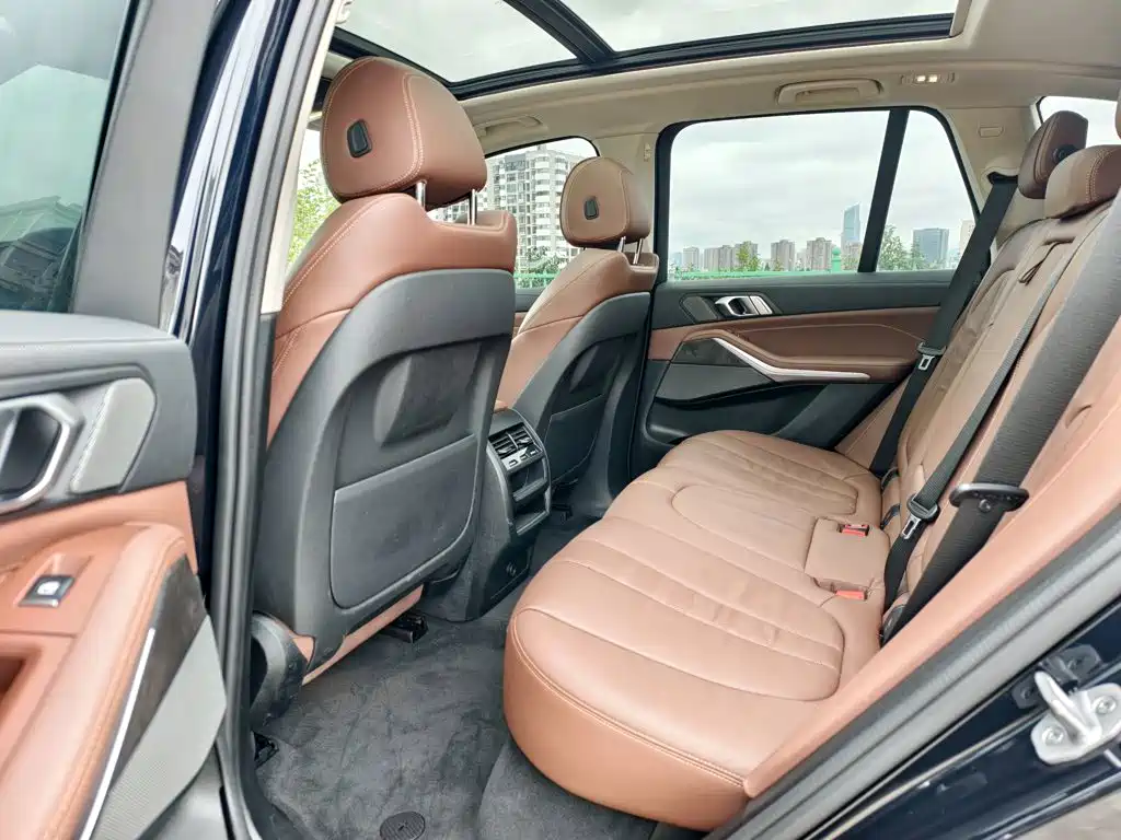 BMW X5 (Import) — миниатюра 18