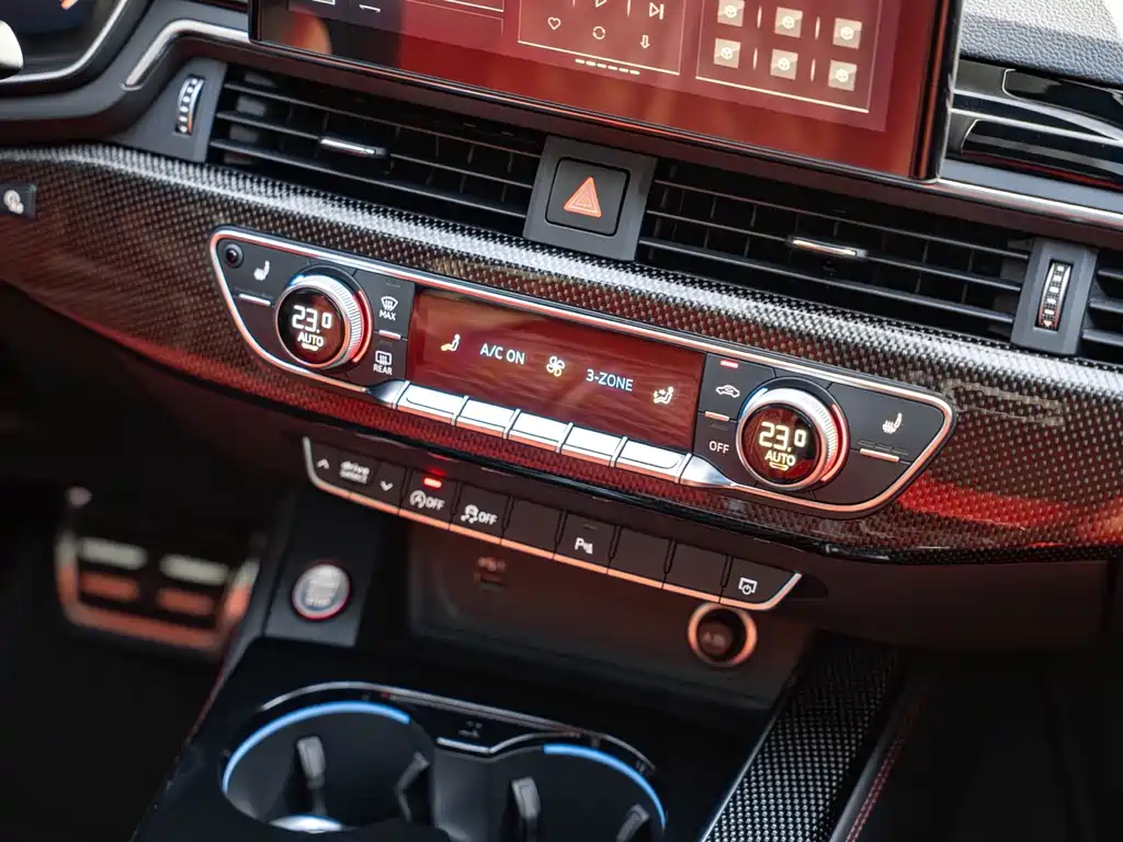 Audi S4 — миниатюра 11