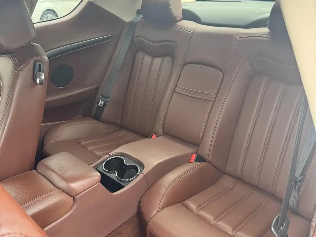 Maserati GranTurismo 2007 4.2L Standard