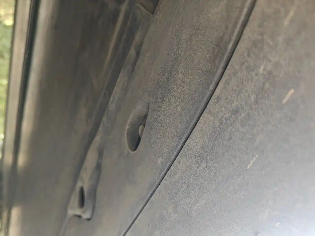 Tesla Model Y — миниатюра 17
