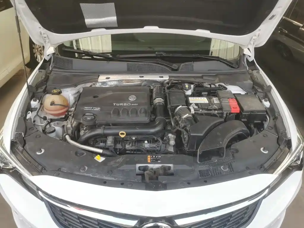 Buick Verano — миниатюра 20
