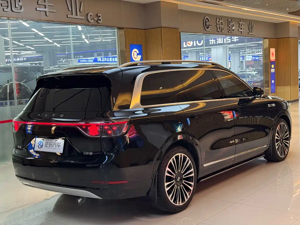 Aito M9 2024 Ultra 52kWh 6 мест