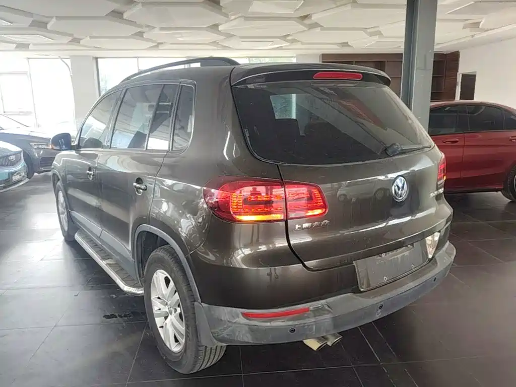 Volkswagen Tiguan — миниатюра 5