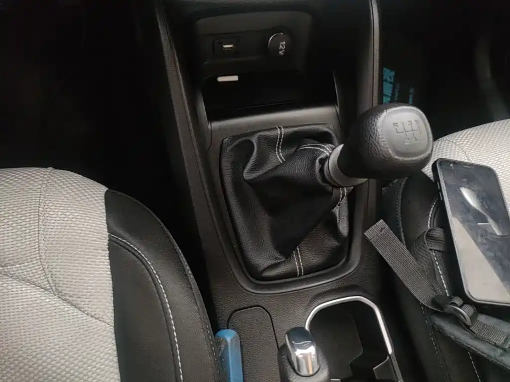 Wuling Hongguang S3 — миниатюра 14