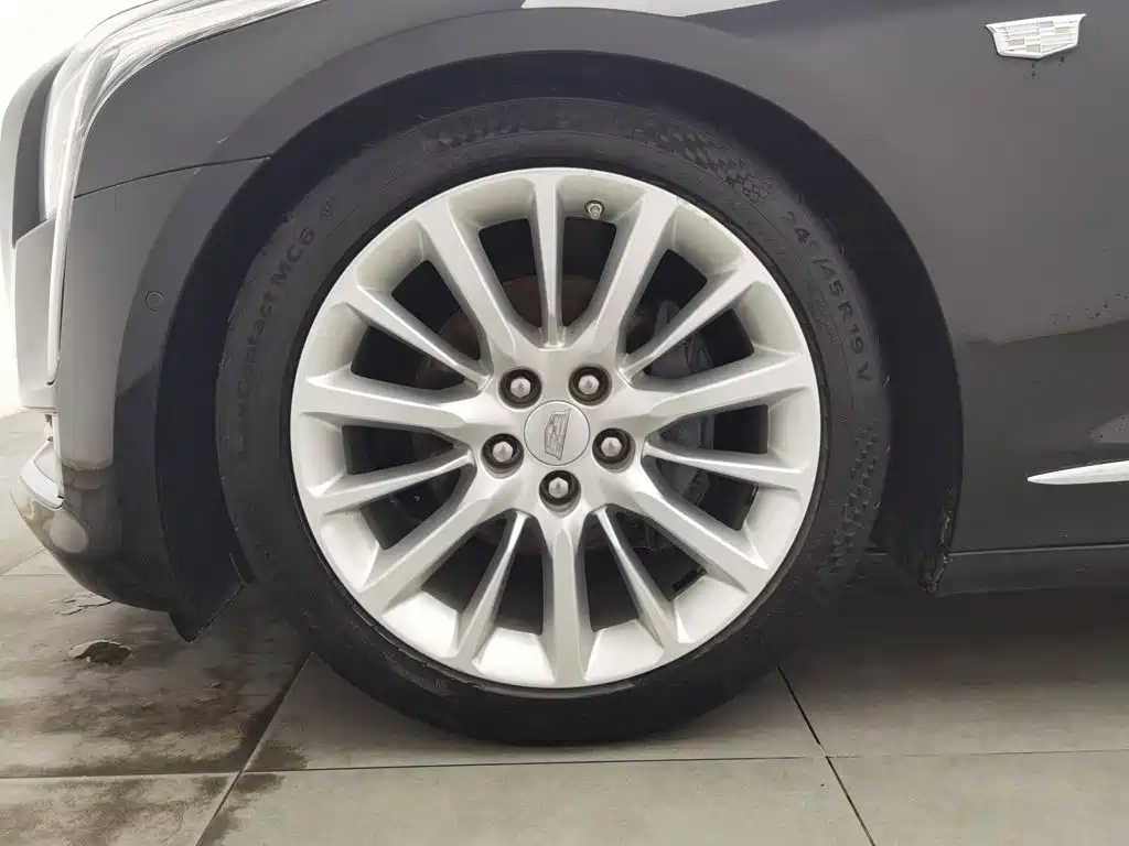 Cadillac CT6 — миниатюра 17