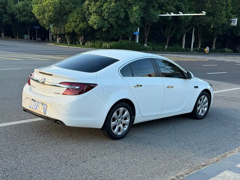 Buick Regal — миниатюра 6