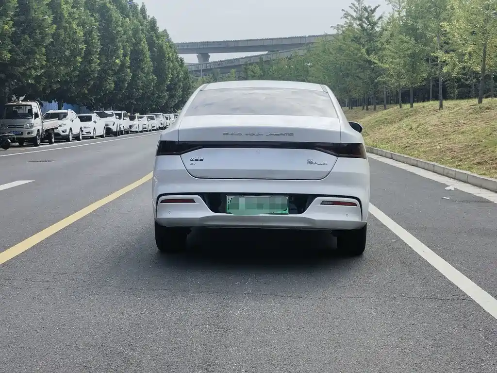 BYD Qin PLUS — миниатюра 8