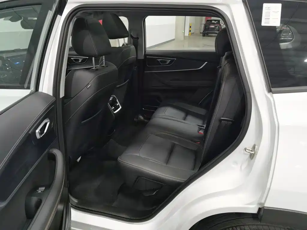 Chery Tiggo 8 — миниатюра 15