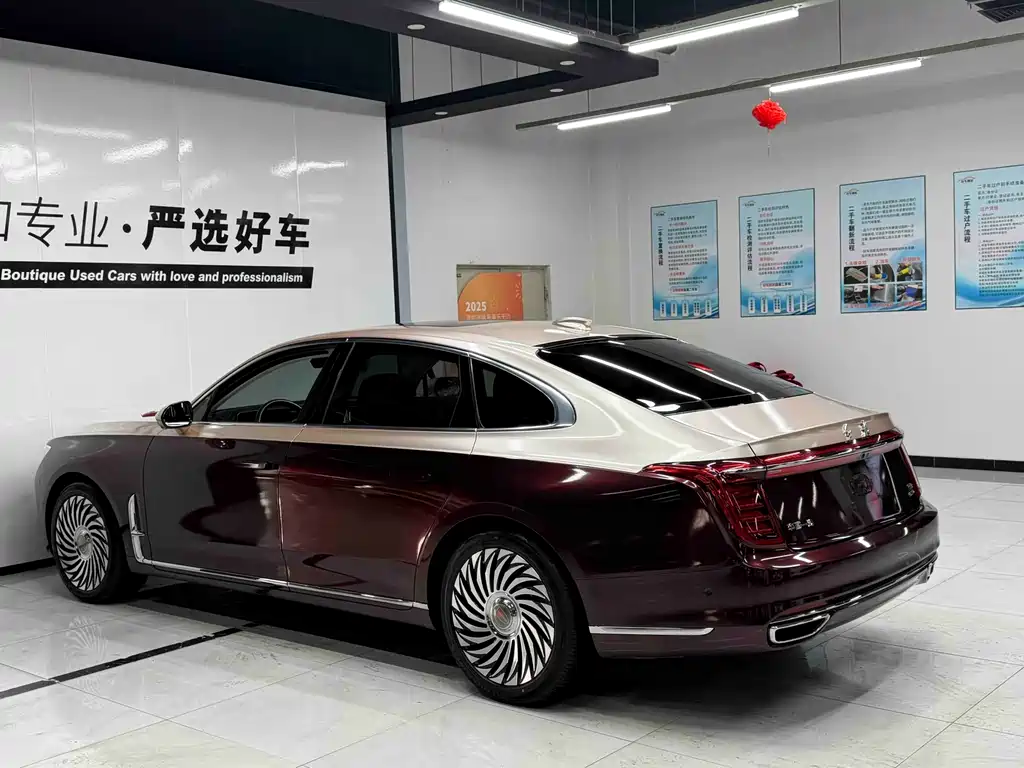 Hongqi H9 2020 2.0T