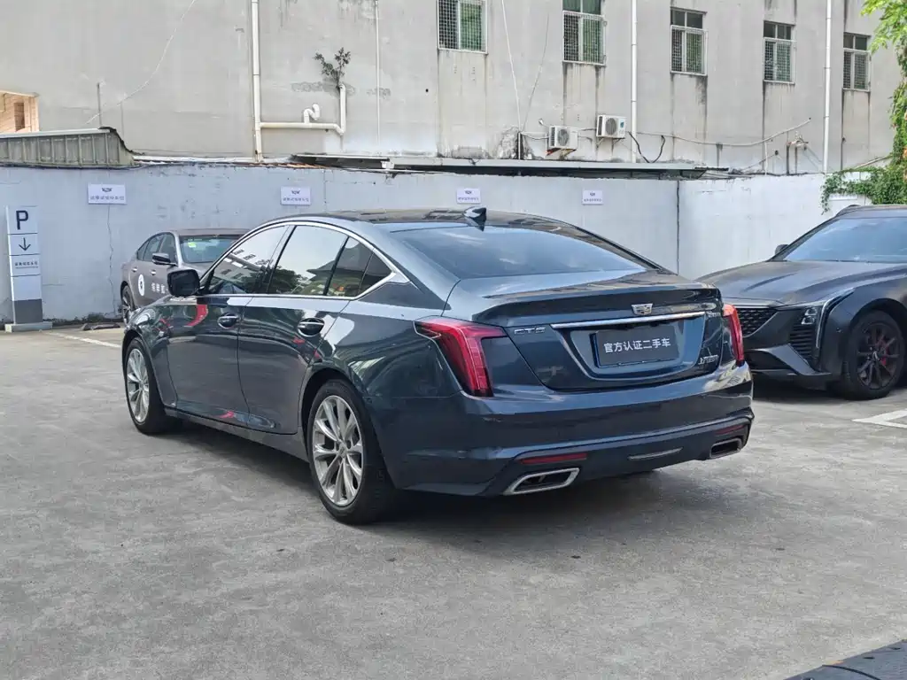 Cadillac CT5 — миниатюра 5