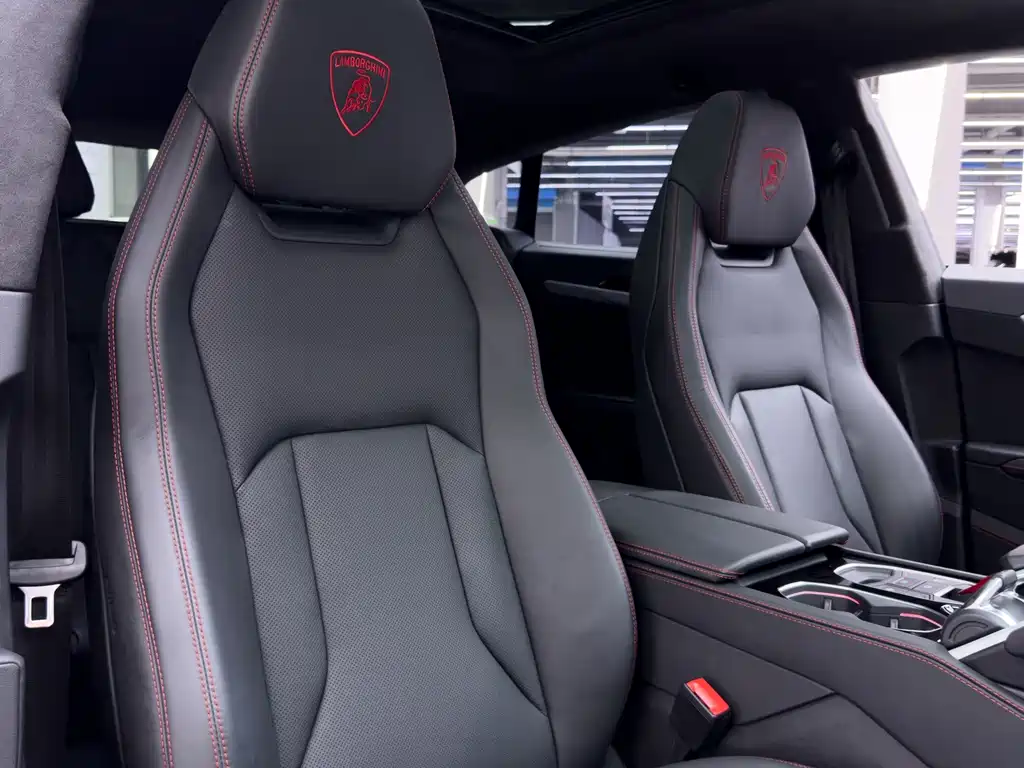 Lamborghini Urus — миниатюра 15