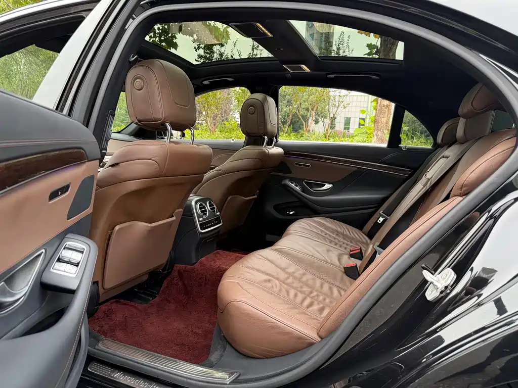 Mercedes-Benz S-Class — миниатюра 9