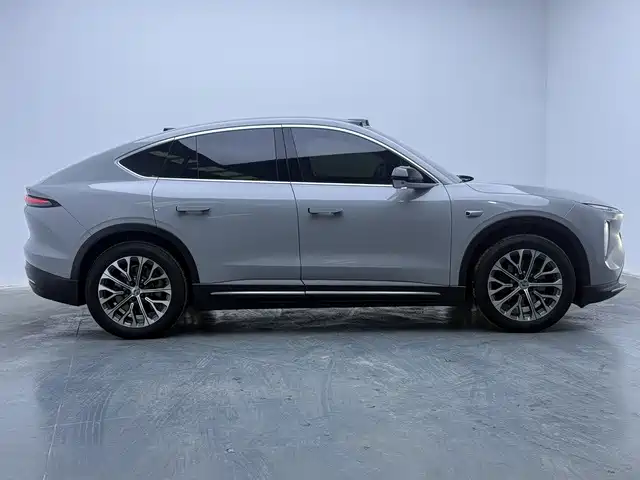 NIO EC6 — миниатюра 10