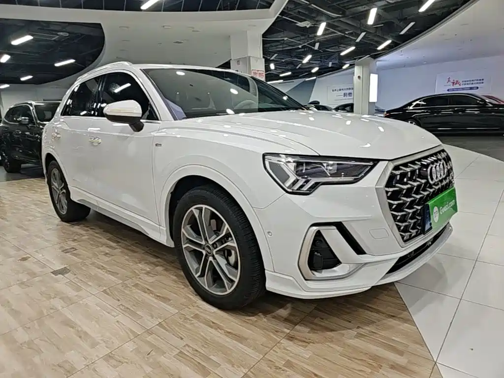 Audi Q3 — миниатюра 4