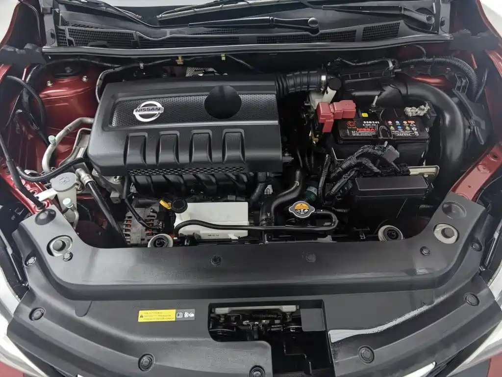 Nissan Tiida — миниатюра 6