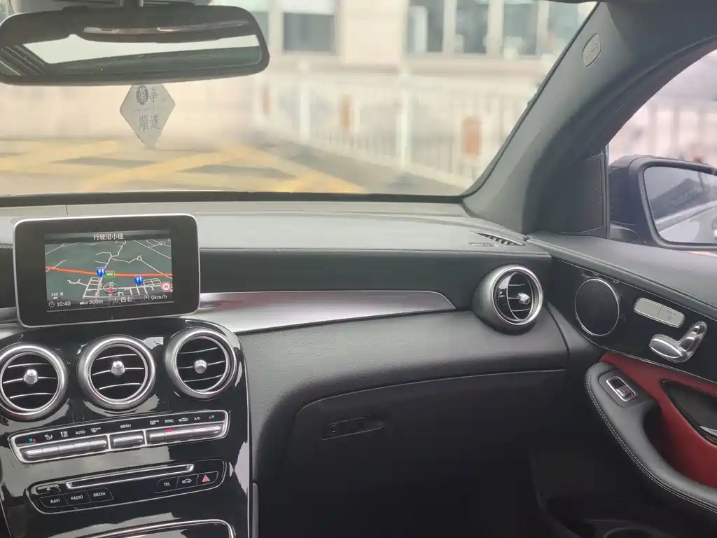 Mercedes-Benz GLC Coupe — миниатюра 8
