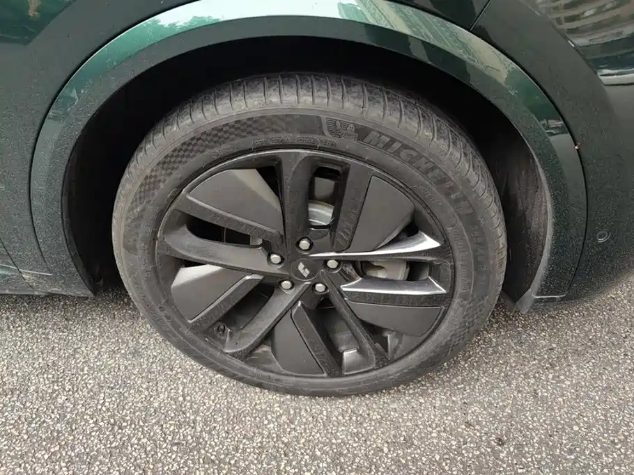 Li Auto Li L9 — миниатюра 6