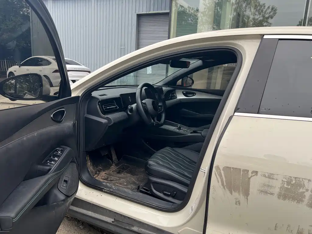 BYD Seal 06 — миниатюра 4