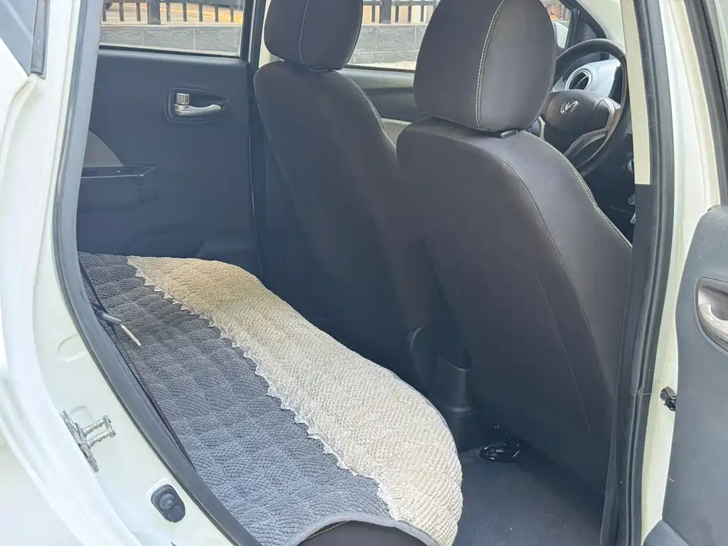 Changan Benben E-Star — миниатюра 9