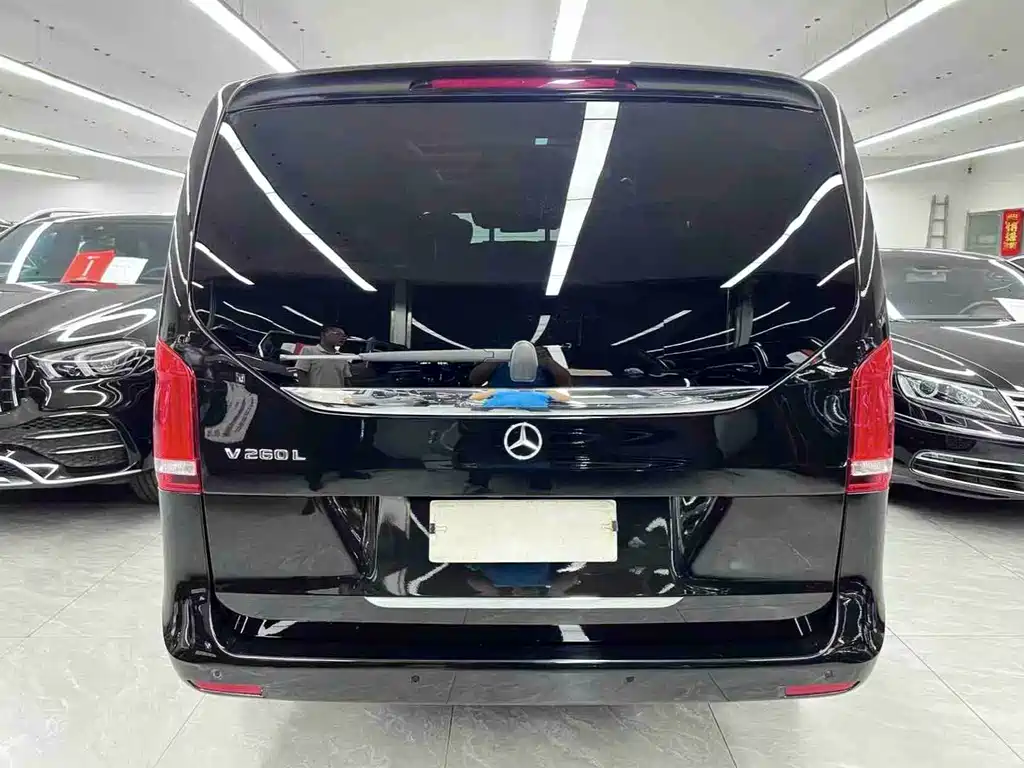 Mercedes-Benz V-Class — миниатюра 5