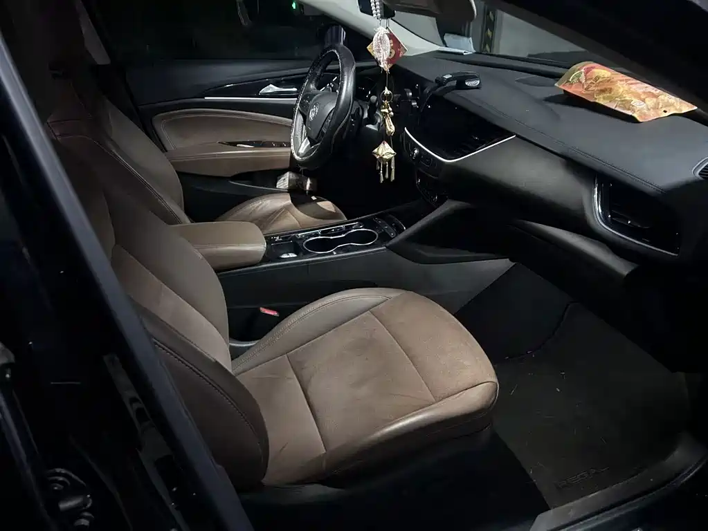 Buick Regal — миниатюра 6