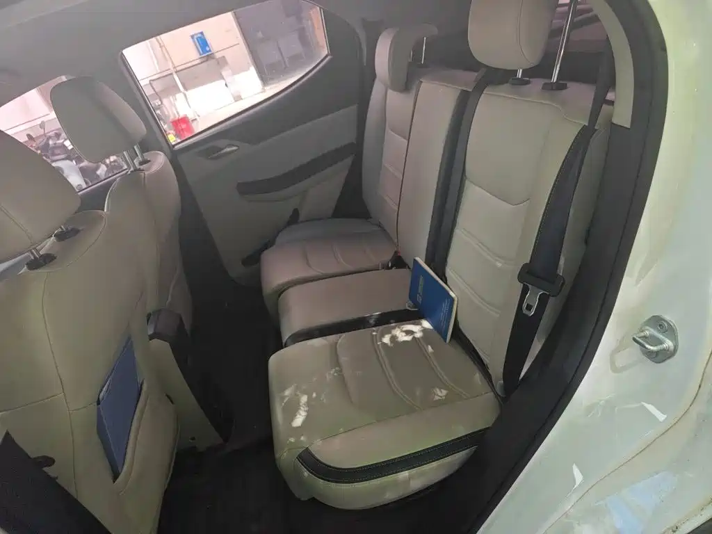 BYD Yuan Pro — миниатюра 15