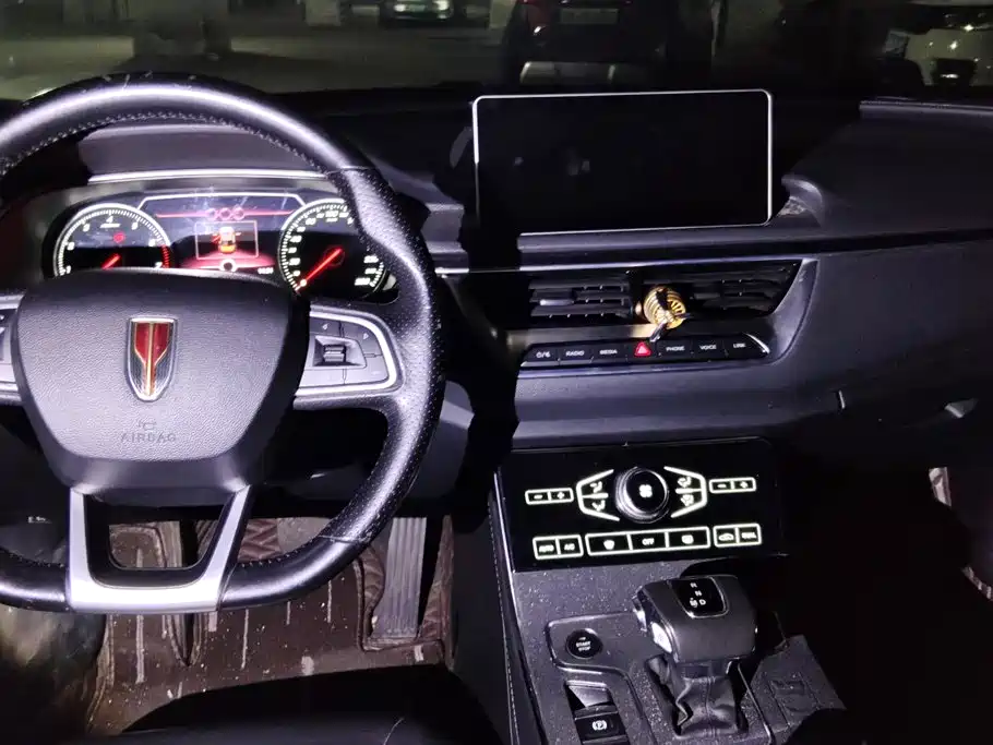 Hongqi Hongqi H5 — миниатюра 12