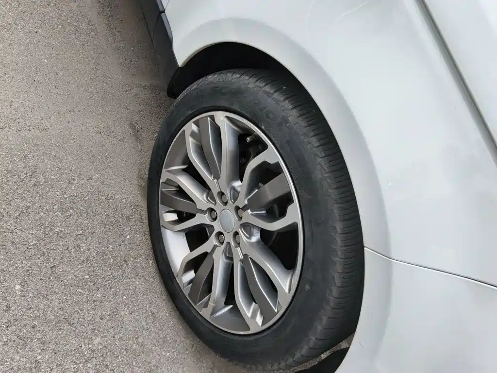 Land Rover Sport — миниатюра 8