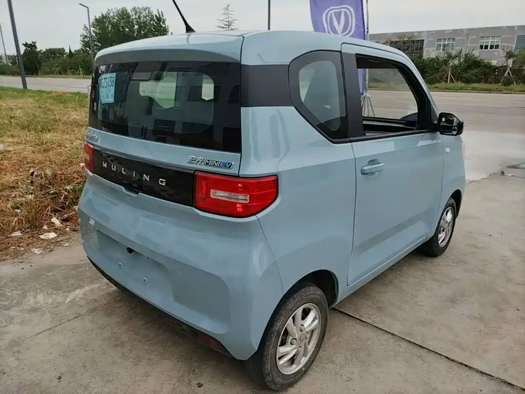 Wuling MINIEV — миниатюра 7