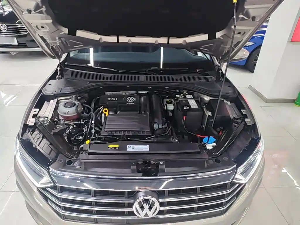 Volkswagen Sagitar — миниатюра 20