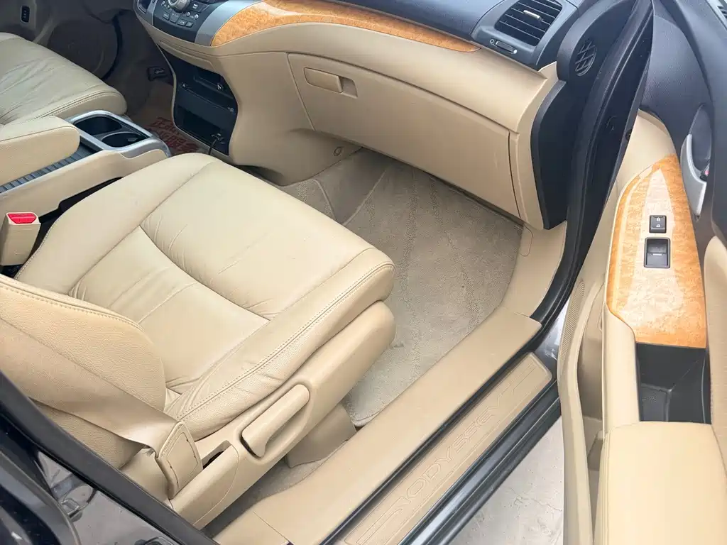 Honda Odyssey — миниатюра 15