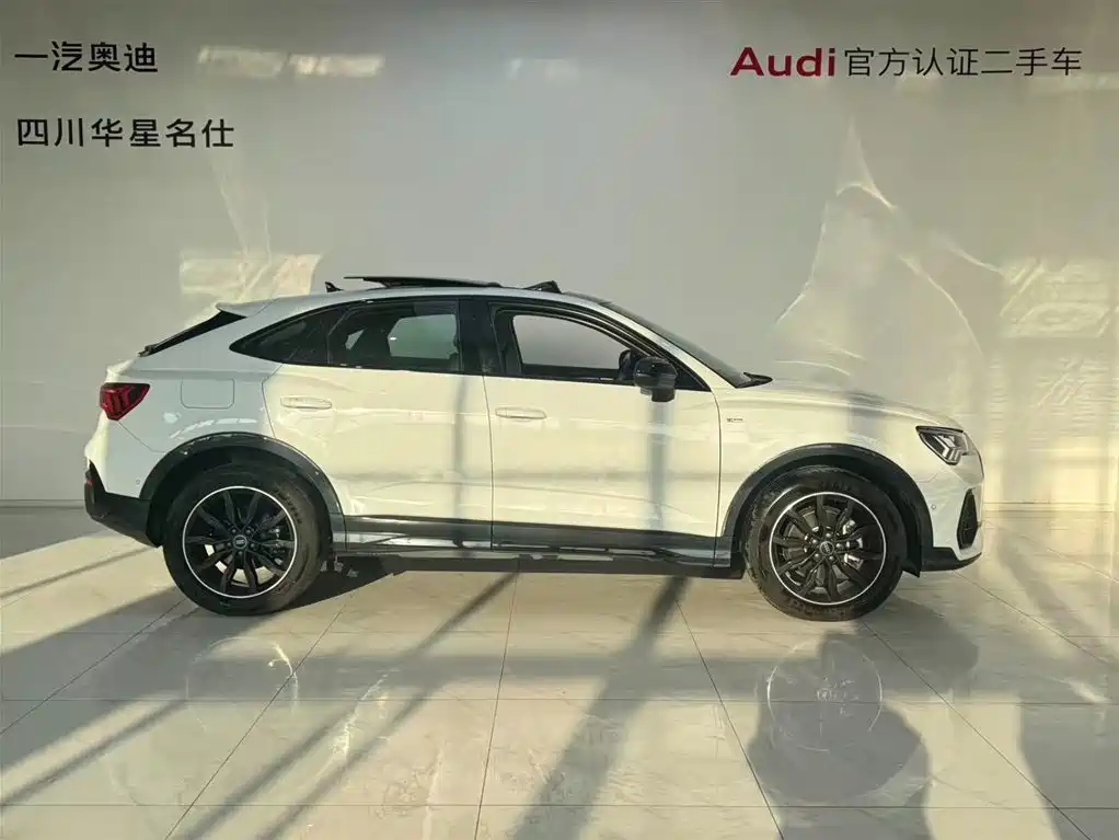Audi Q3 Sportback id 4589513 из Китая 17