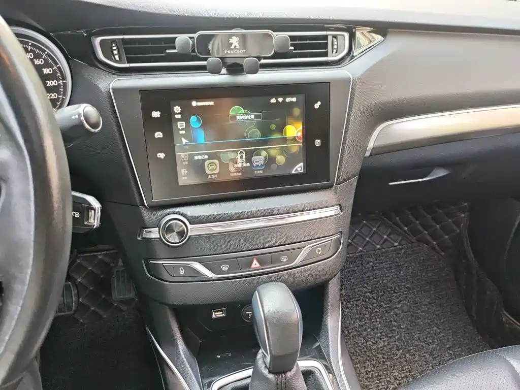 Peugeot 408 — миниатюра 14