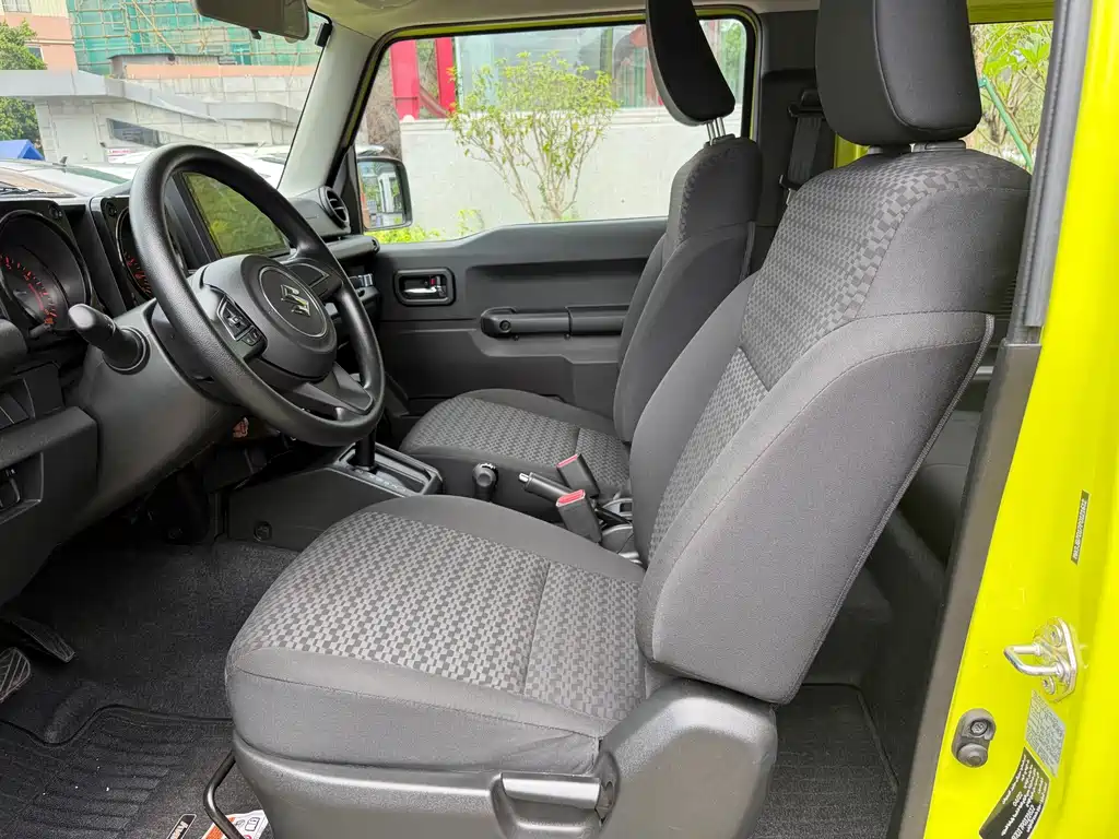 Suzuki Jimny — миниатюра 9