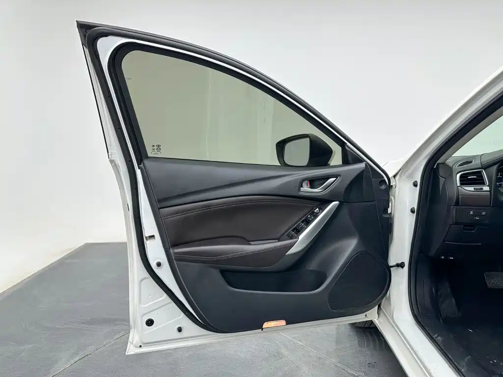 Mazda Atenza — миниатюра 11