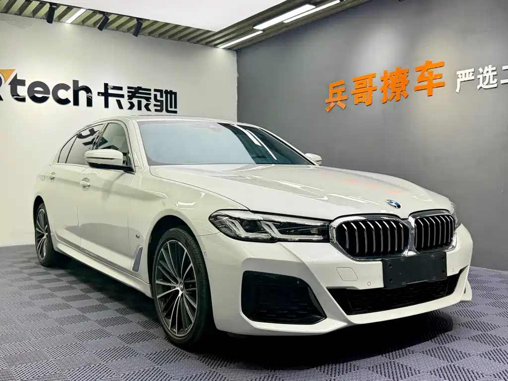 BMW 5 Series — миниатюра 3