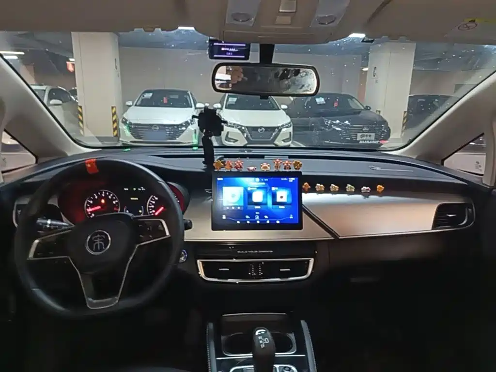 BYD Song MAX MAX 2021 1.5T AT Luxury 7 мест