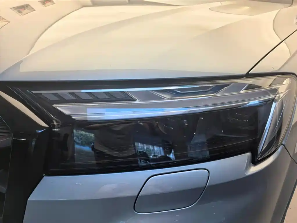 Audi SQ7 2024 4.0 TFSI