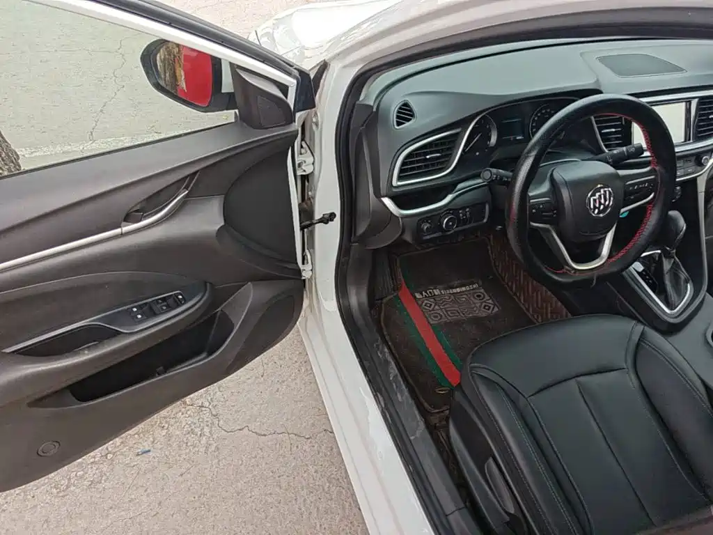 Buick Excelle — миниатюра 16