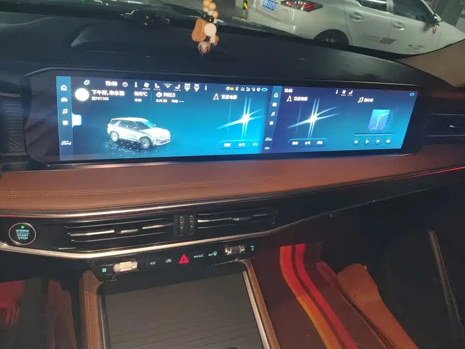 Ford Explorer — миниатюра 13