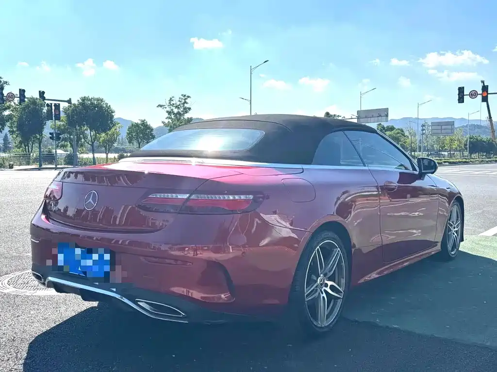 Mercedes-Benz E-Class (Import) — миниатюра 8