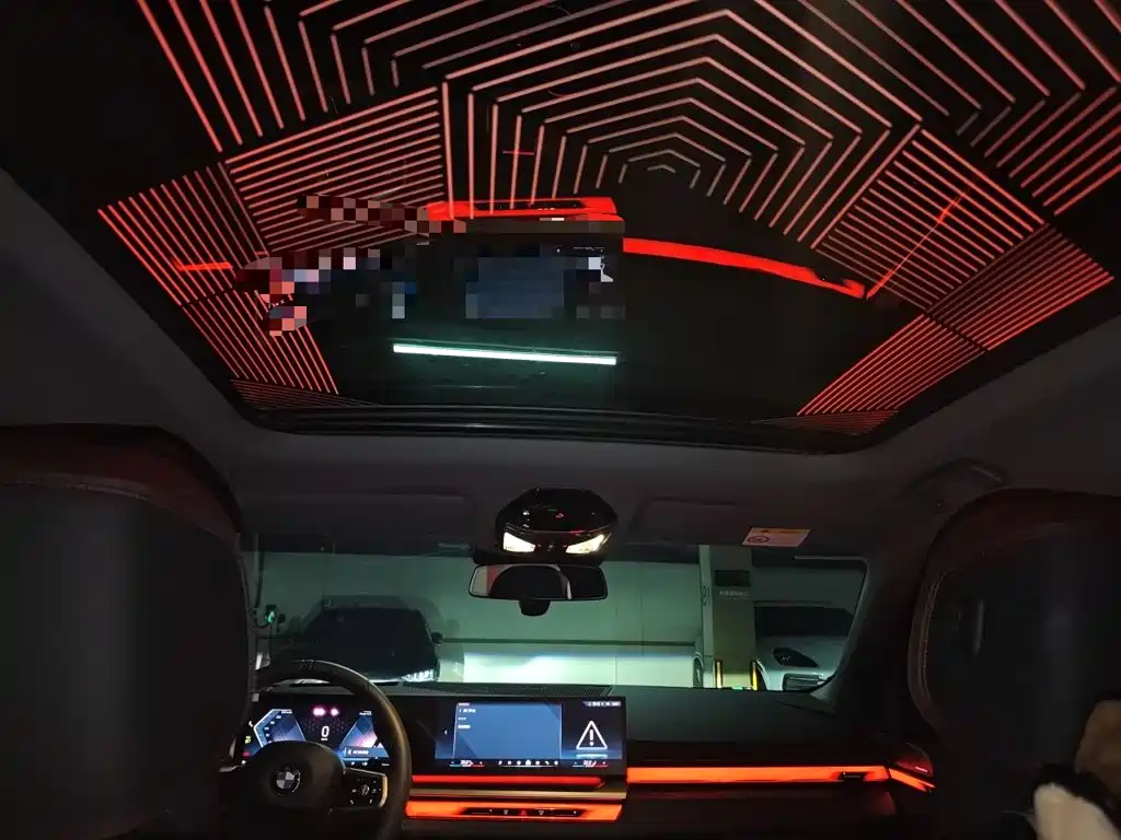 BMW 5 Series — миниатюра 9