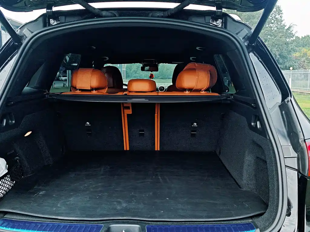 Mercedes-Benz GLC — миниатюра 5